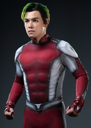 Ryan Potter photo 1