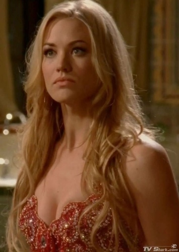 Sarah Walker photo 1