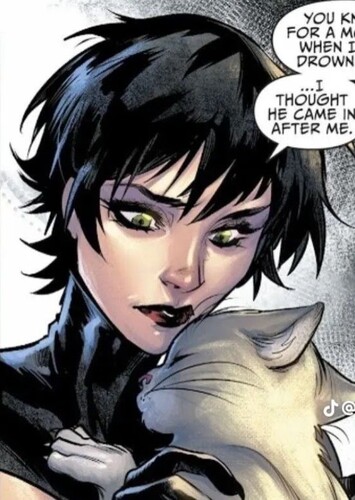 Selina Kyle photo 1