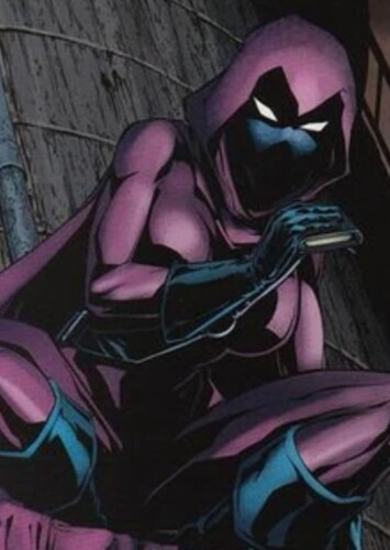 Stephanie Brown photo 3