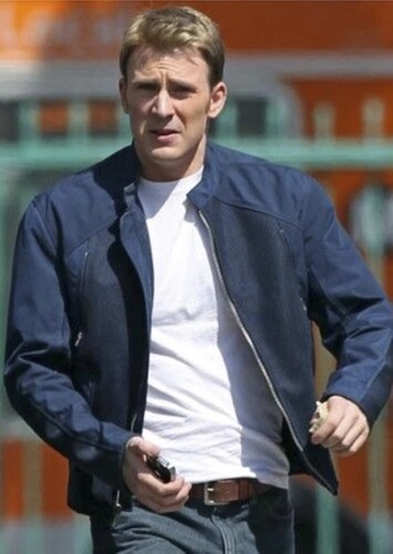 Steve Rogers/Captain America photo 4