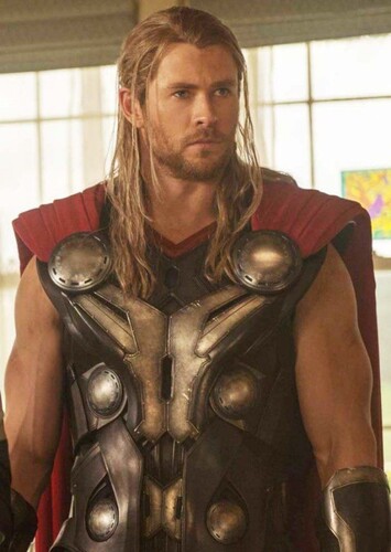 Thor Odinson photo 7