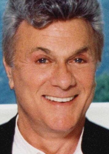Tony Curtis photo 1
