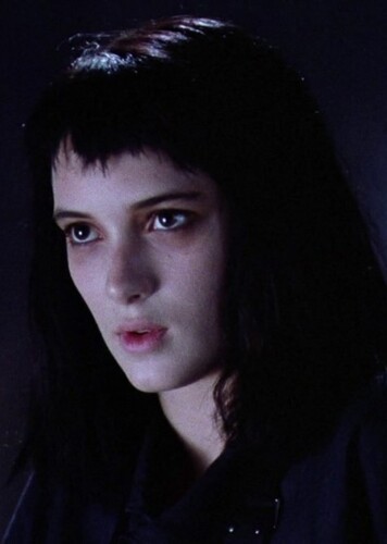 Winona Ryder photo 1