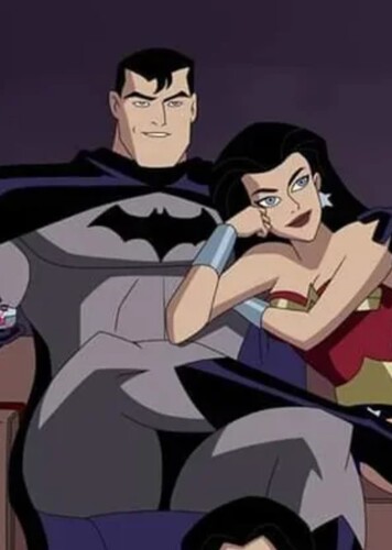 Wonder Woman photo 2