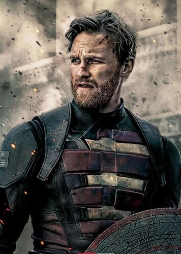 Wyatt Russell photo 1