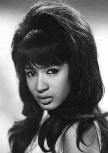 Ronnie Spector
