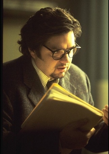 Dr. Louis Sachs