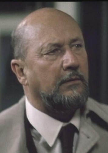 Doctor Sam Loomis
