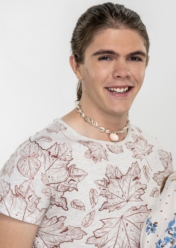 Adrián (joven)