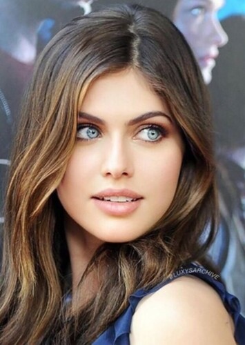 Alexandra Daddario