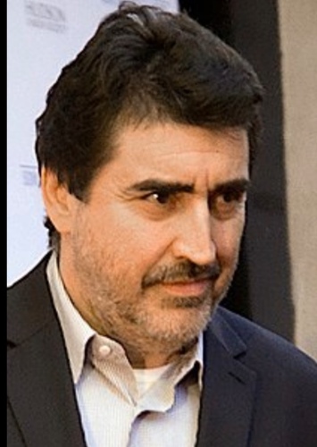 Alfred Molina