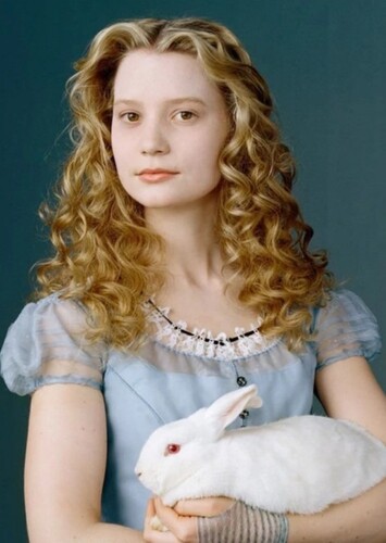 Alice (Alice in Wonderland 2010)