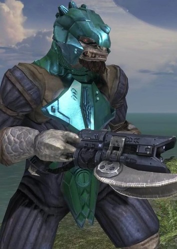 Alien Officer