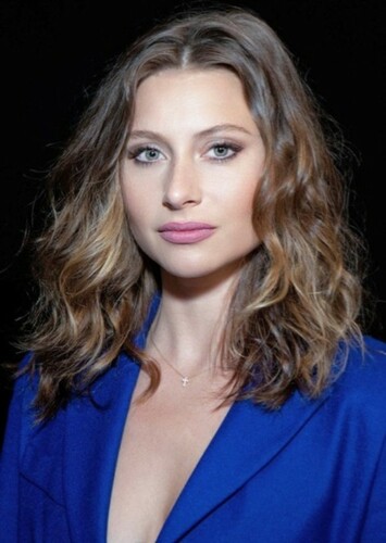 Aly Michalka