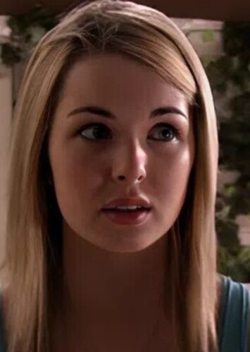 Amanda Bloom