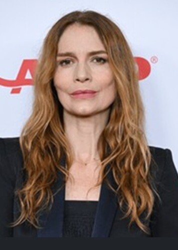 Amelia Smith(Esposa Vincent C.)