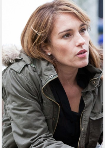 Amy Jo Johnson