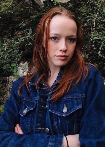 Amybeth McNulty