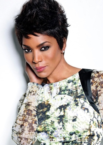 Angela Bassett