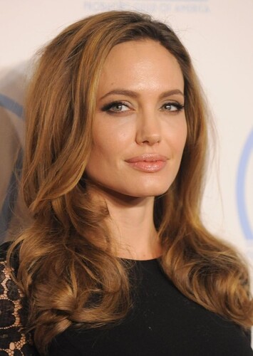 Angelina Jolie