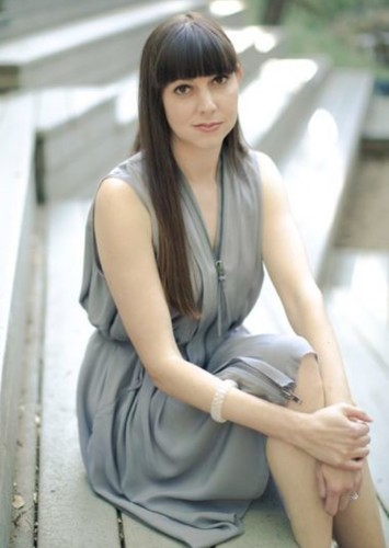 Anna Shinoda
