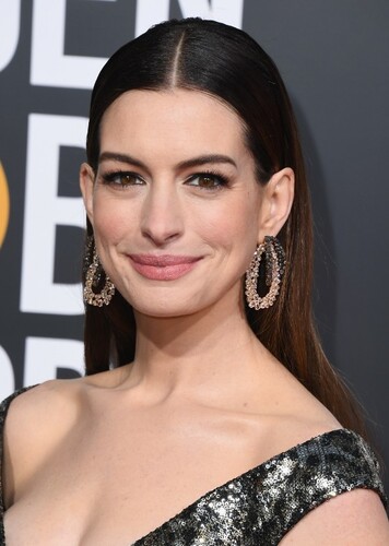 Anne Hathaway