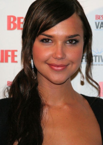 Arielle Kebbel