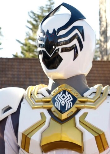 Auron Arcana The White Ranger