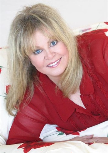 Babette Dell