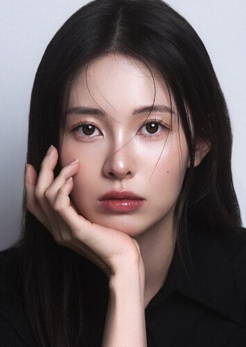 Baek YeBin