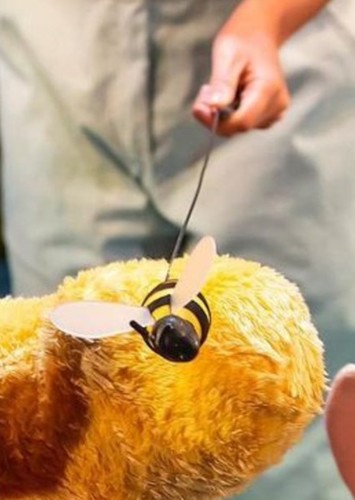 Bee