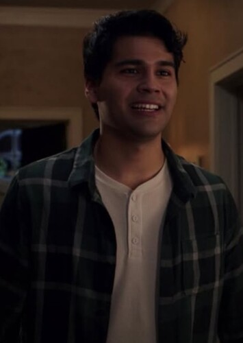 Bobby Santiago