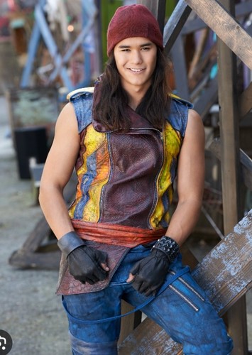 Booboo Stewart