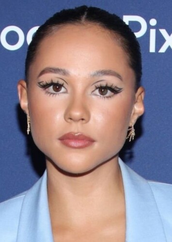 Breanna Yde