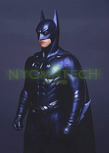 Bruce Wayne / Batman