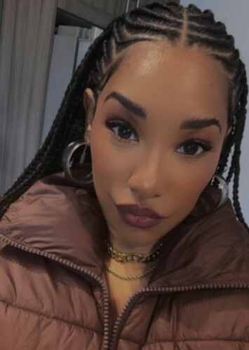 Candice Patton