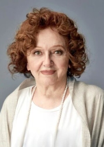 Carlota "Neni" Pinto