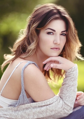 Carly McKillip