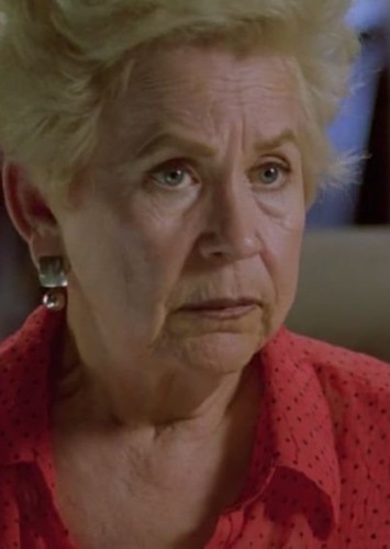 Carolyn Minnott