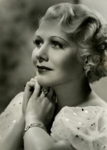 Carrie Gladys