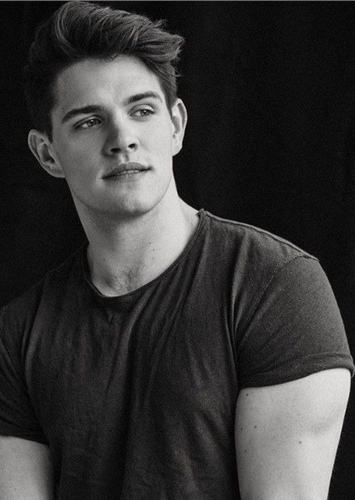 Casey Cott