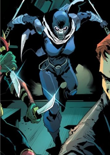 Cassandra Cain (40)