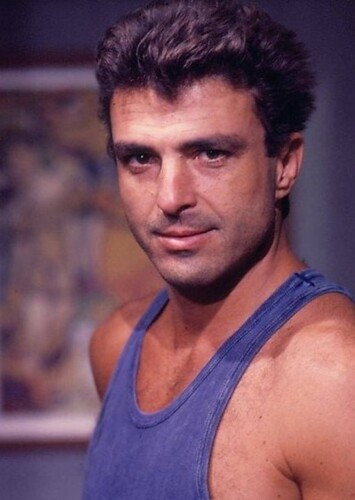 César