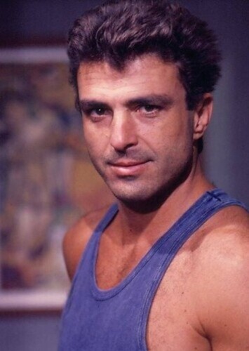 César