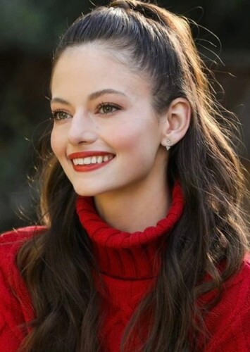Characters Played By Mackenzie Foy