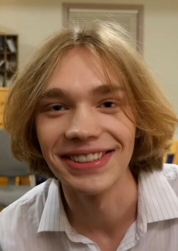 Charlie Plummer
