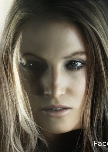 Christie Redfield