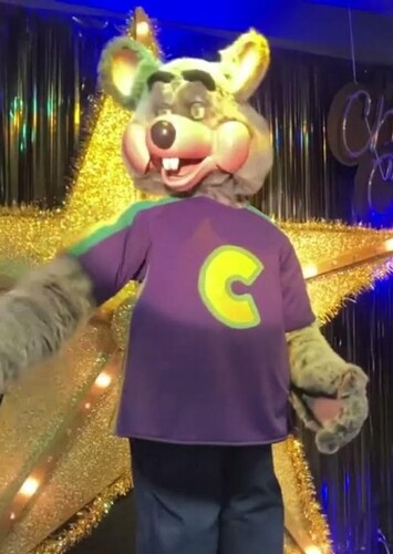 Chuck E. Cheese