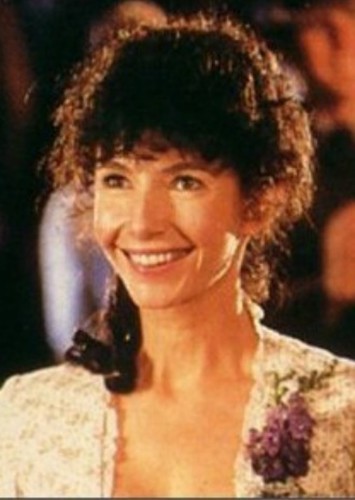 Clara Clayton